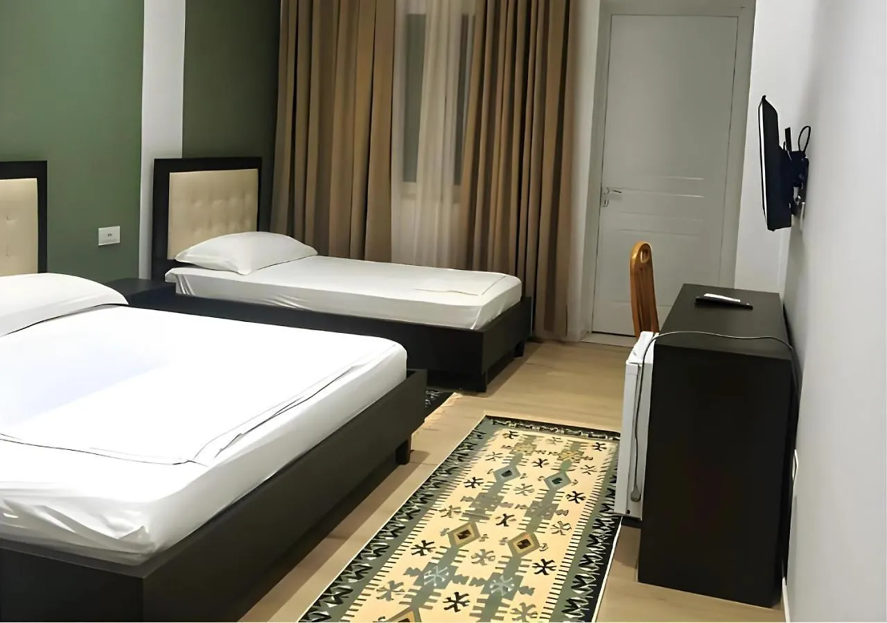 Vila Lili Guest House - Berat 3*,