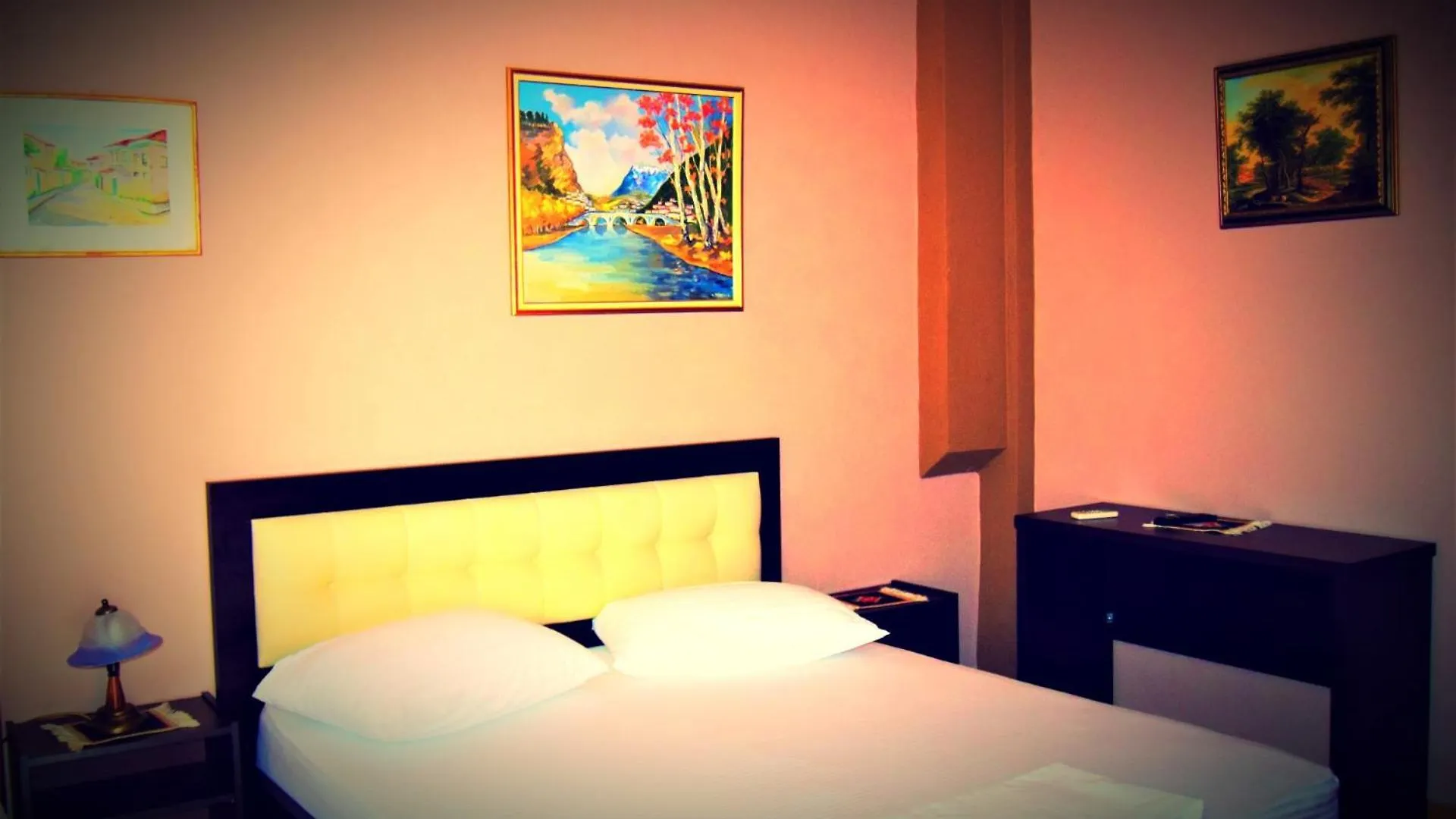 Vila Lili Guest House - Berat