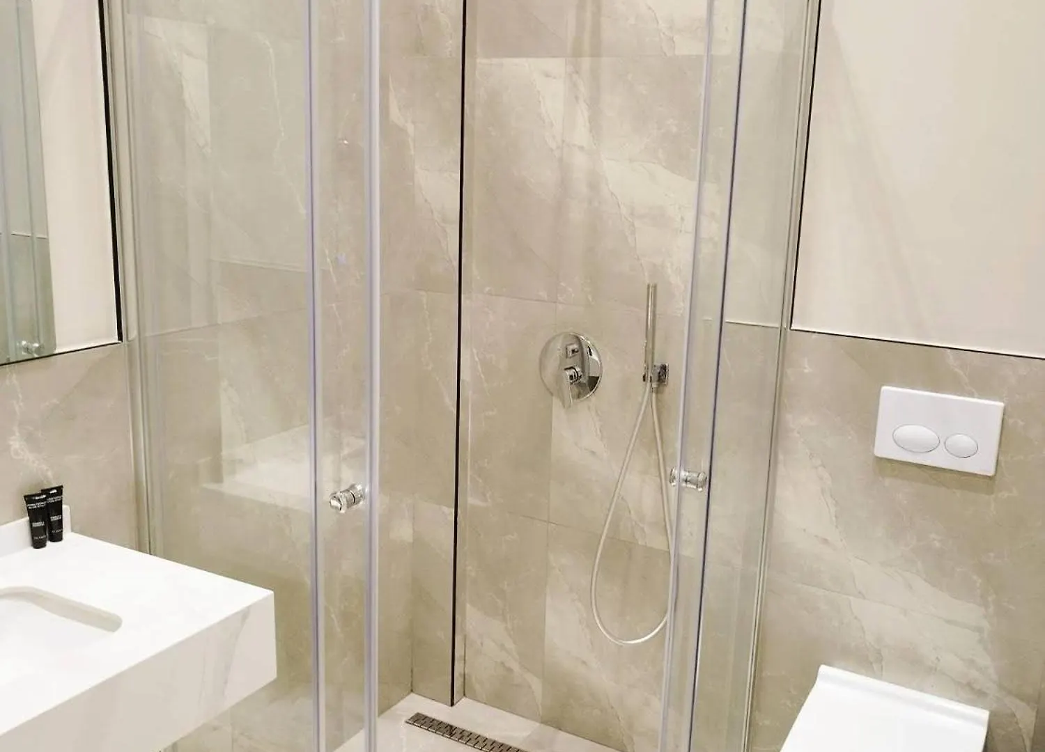 Vila Lili Guest House - Berat
