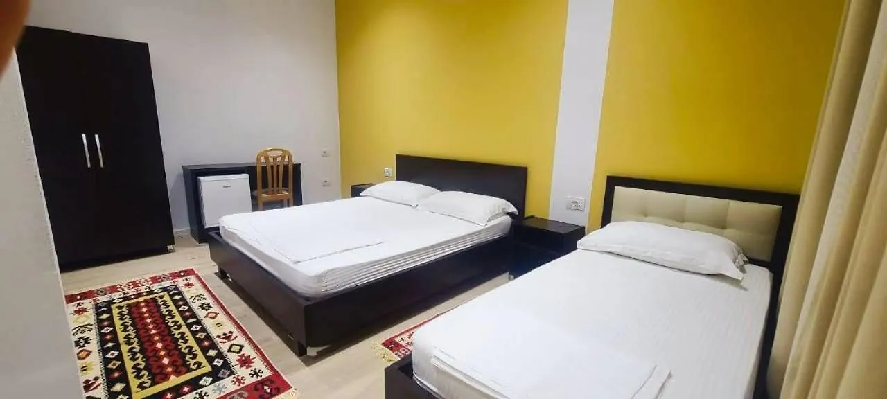 Vila Lili Guest House - Berat Albania
