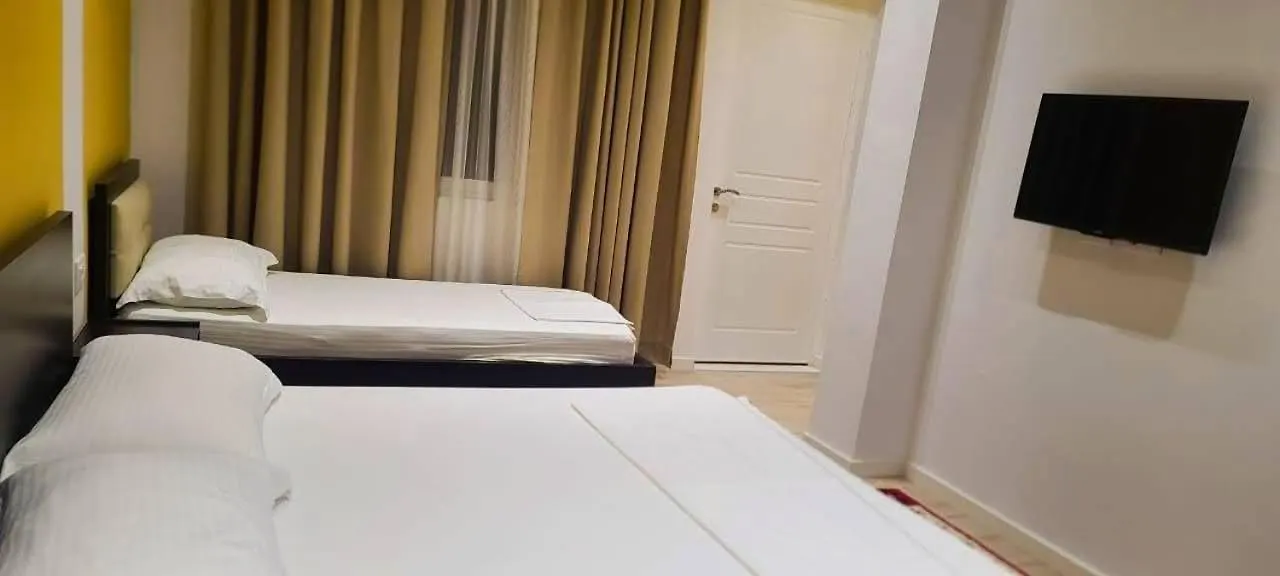 Vila Lili Guest House - Berat 3*,