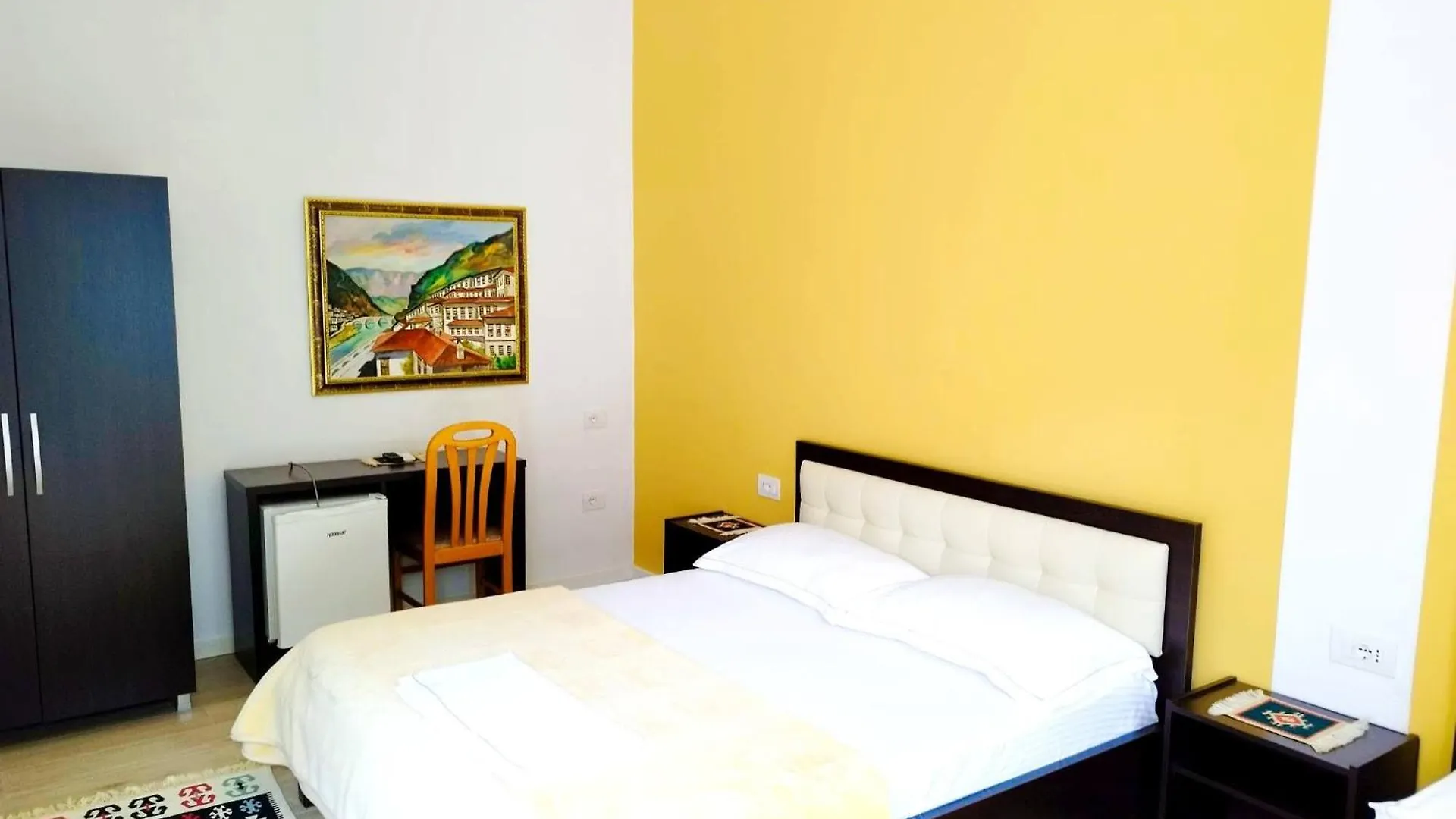 Vila Lili Guest House - Berat