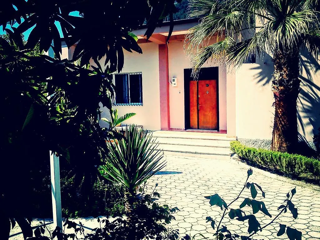 Vila Lili Guest House - Berat